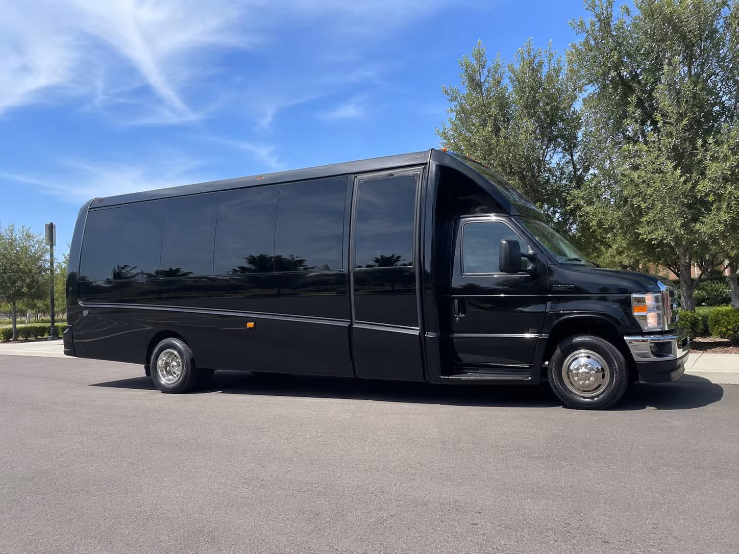 rent a field trip bus to shreveport museums and science centers