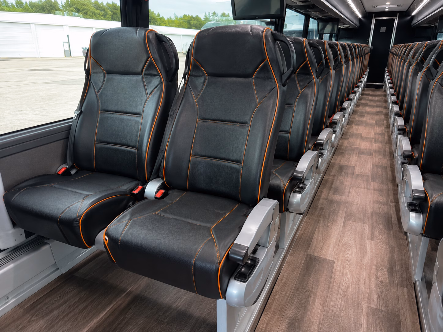 shreveport construction and film crew shuttle buses