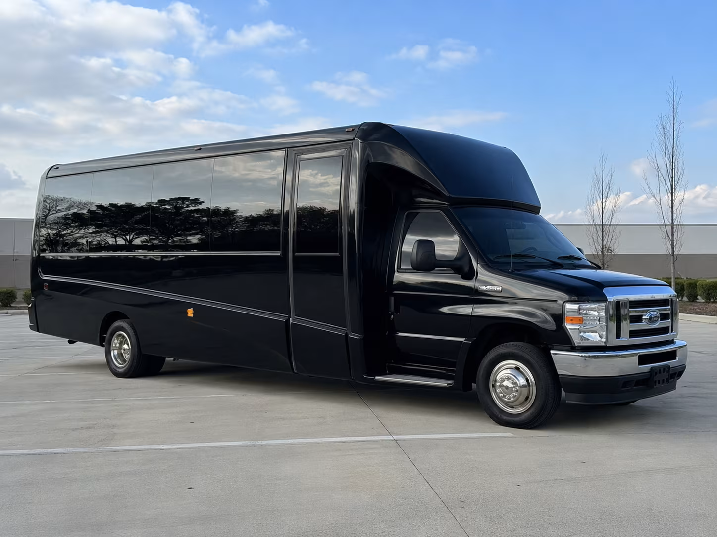 shreveport parking shuttle and park and ride bus rentals
