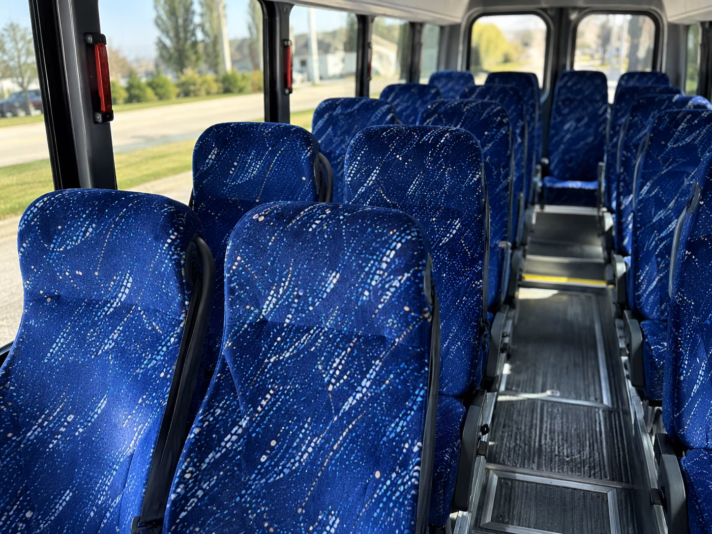 the bus type and amenities